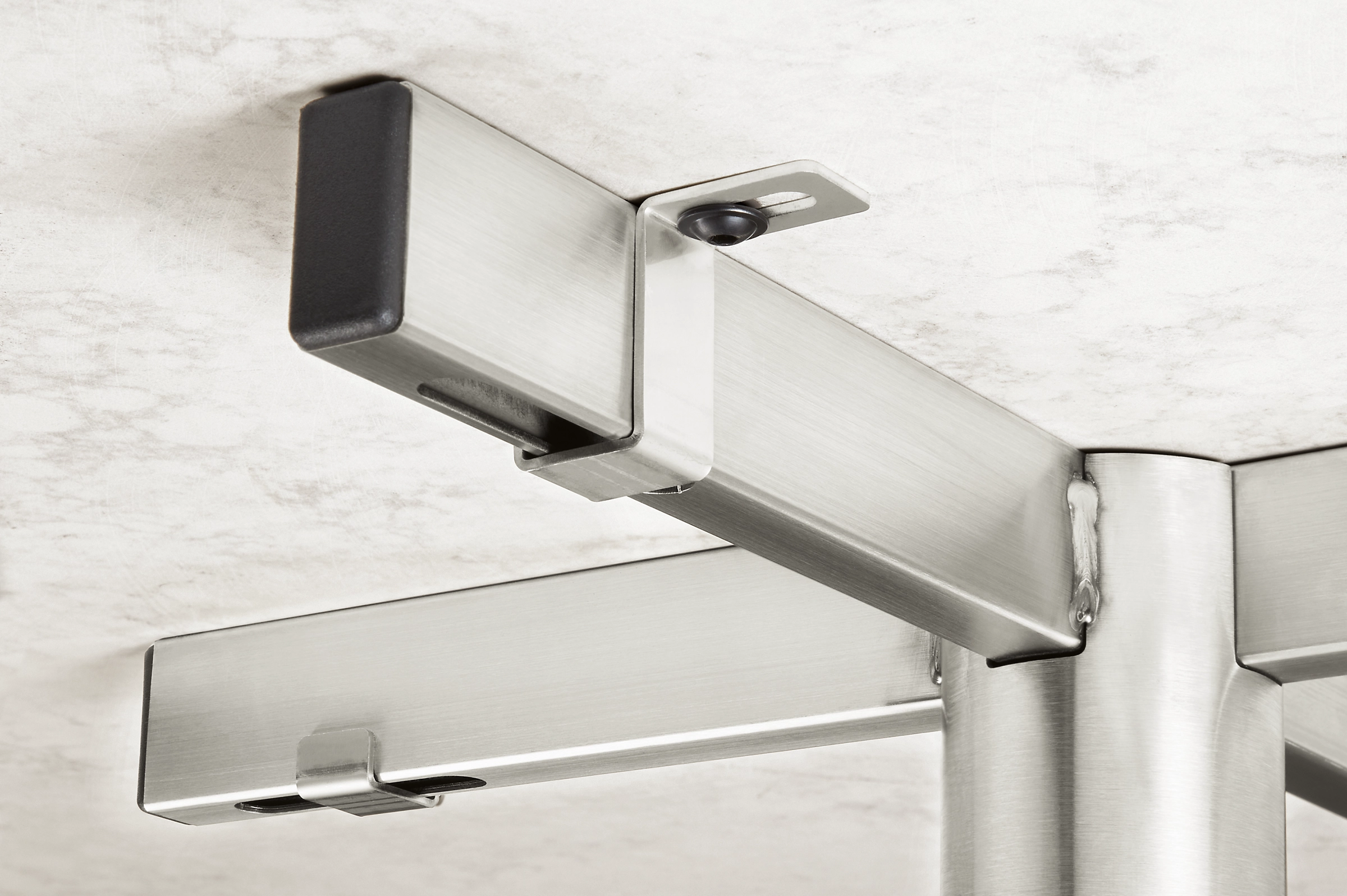 Aria 36 Diam 16h Round Coffee Table 3 Aria 36 Diam 16h Round Coffee Table