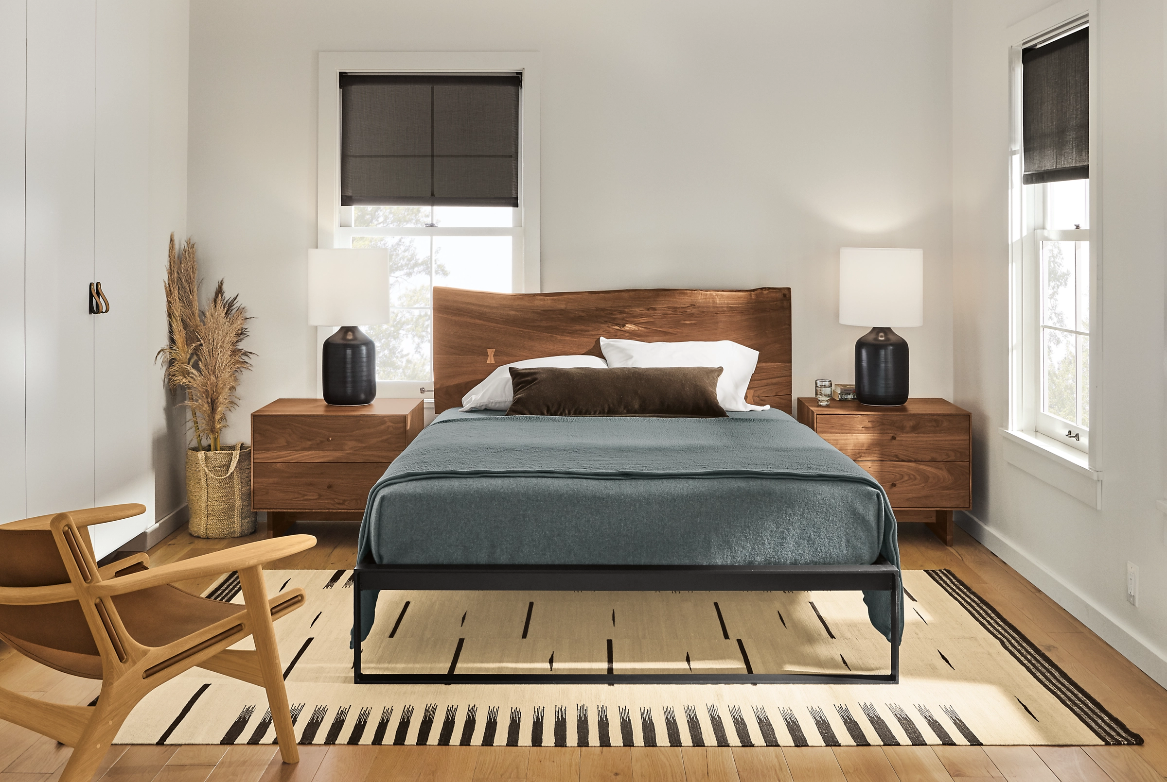 Hudson 20w 20d 22h Two-Drawer Nightstand 10 Hudson 20w 20d 22h Two-Drawer Nightstand - Image 9