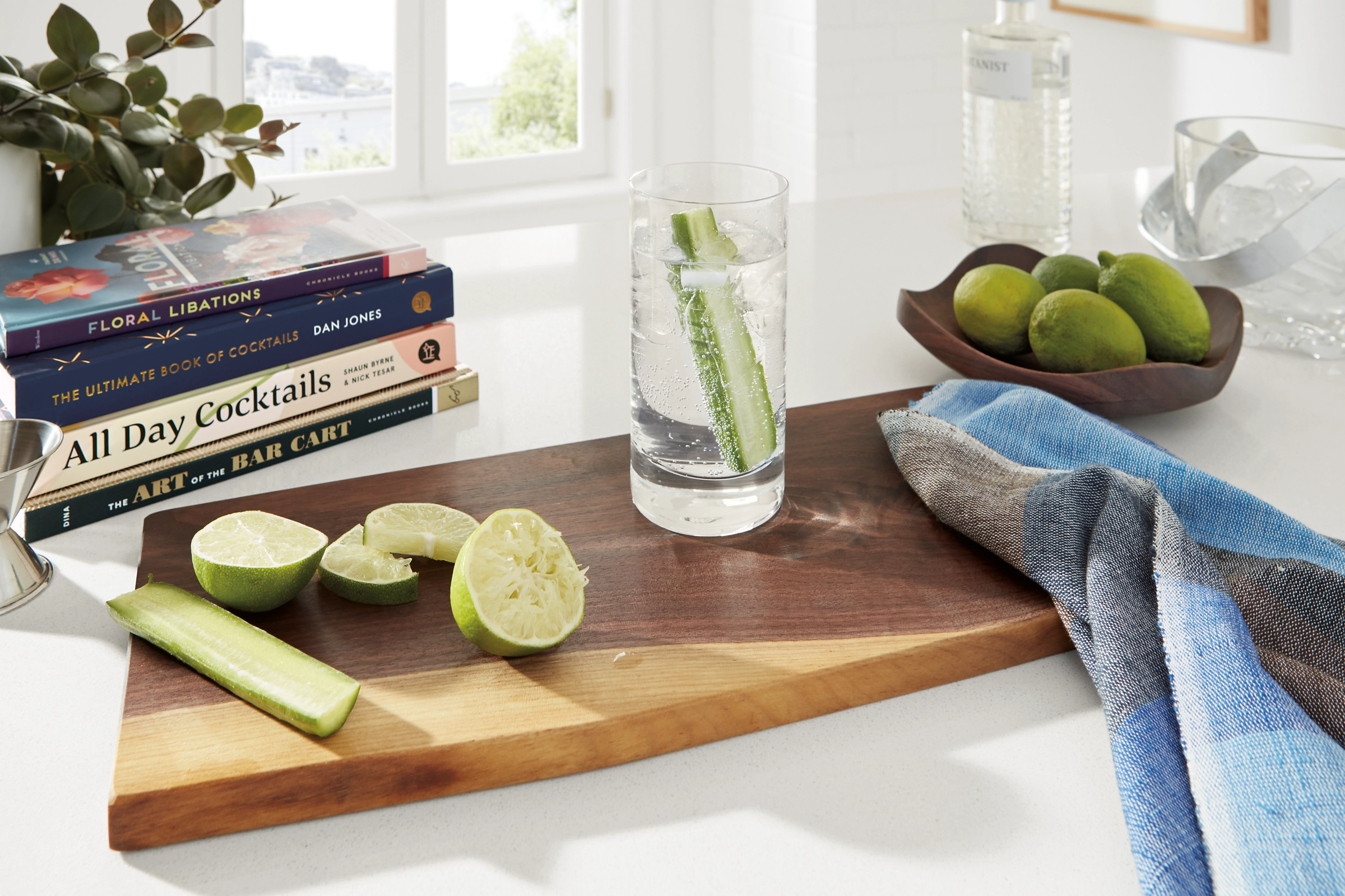 Farwell 18w 12d Live Edge Cutting Board 5 Farwell 18w 12d Live Edge Cutting Board - Image 3