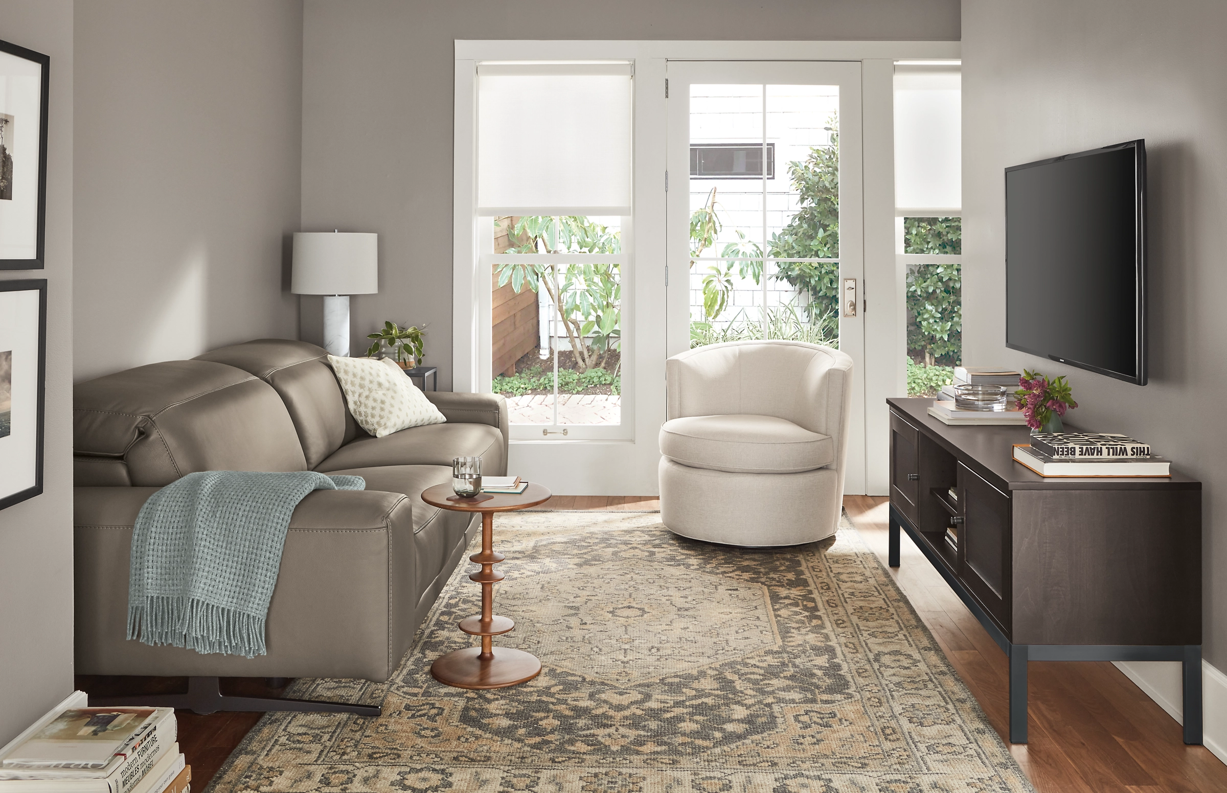 Otis Swivel Chair 10 Otis Swivel Chair - Image 8