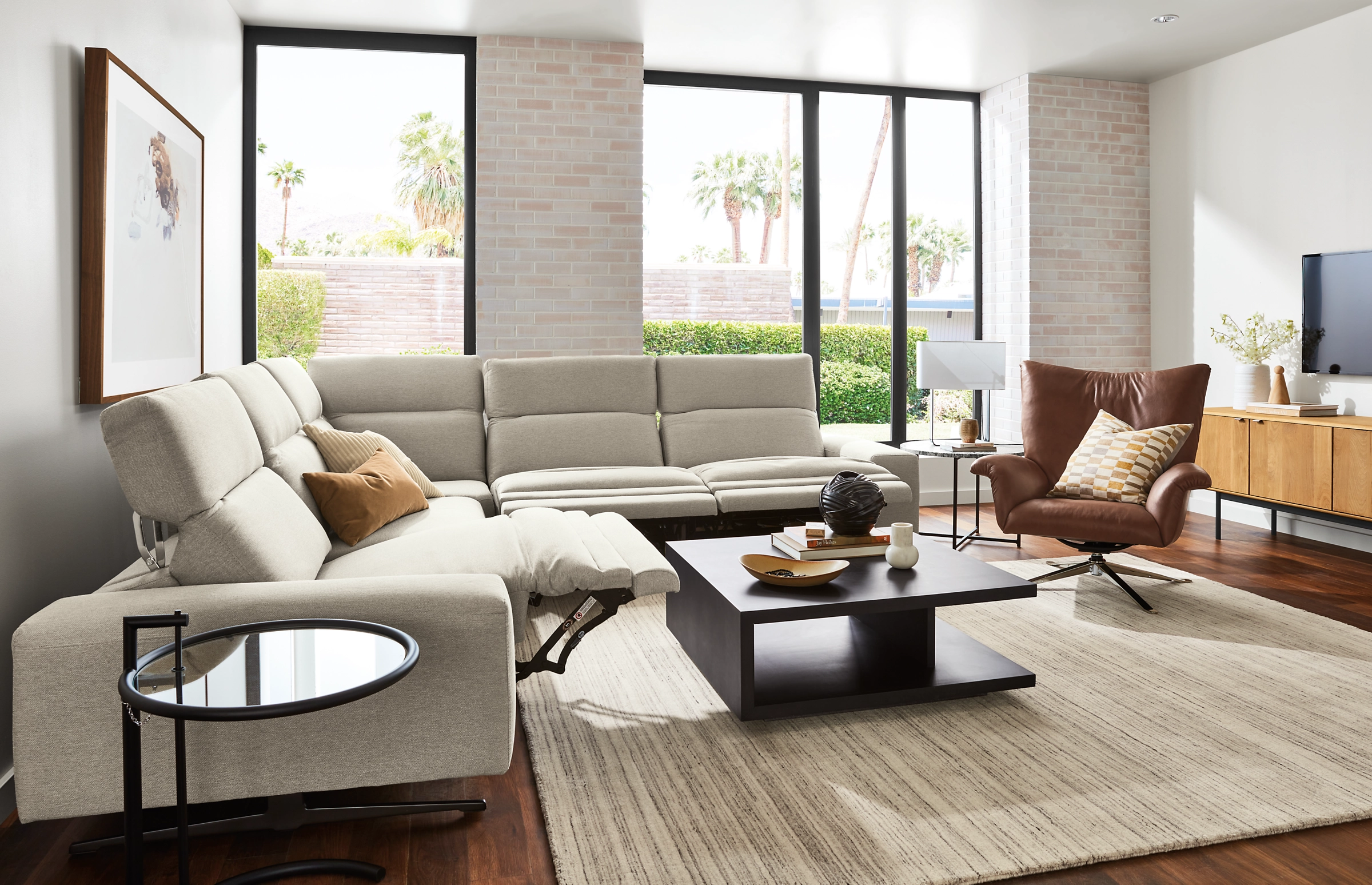 Gio 121x121" 5pc L-Sectional W/3pc Powered Foot & Headrest 9 Gio 121x121" 5pc L-Sectional W/3pc Powered Foot & Headrest - Image 7