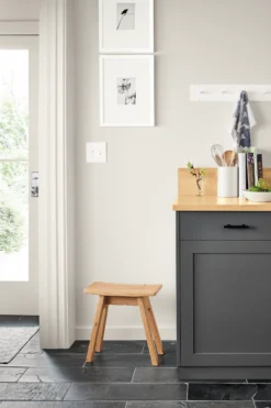 Hanneman 17h Stool -Furniture Discount Shop hanneman 285771 18e