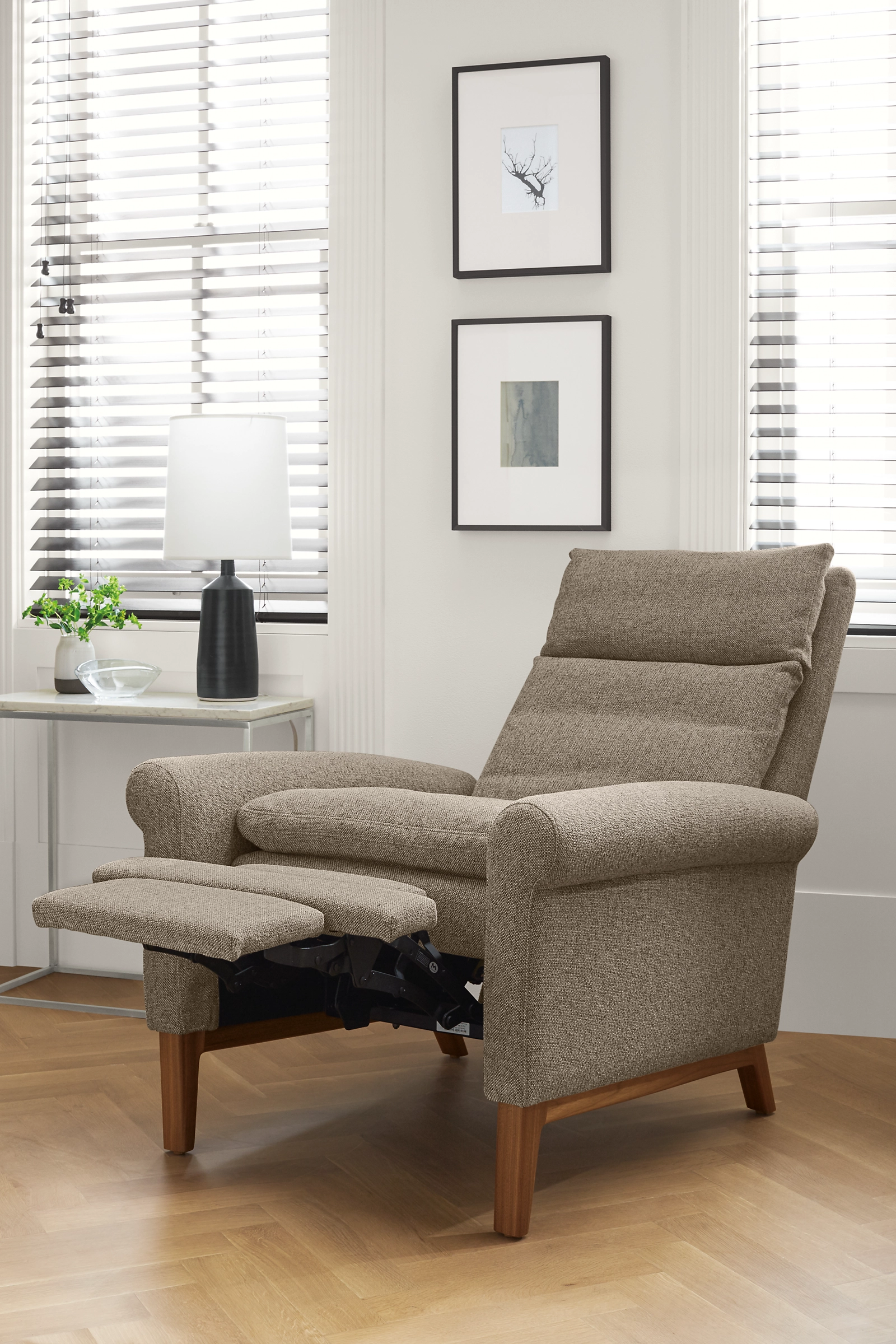 Isaac Select Recliner 14 Isaac Select Recliner - Image 12