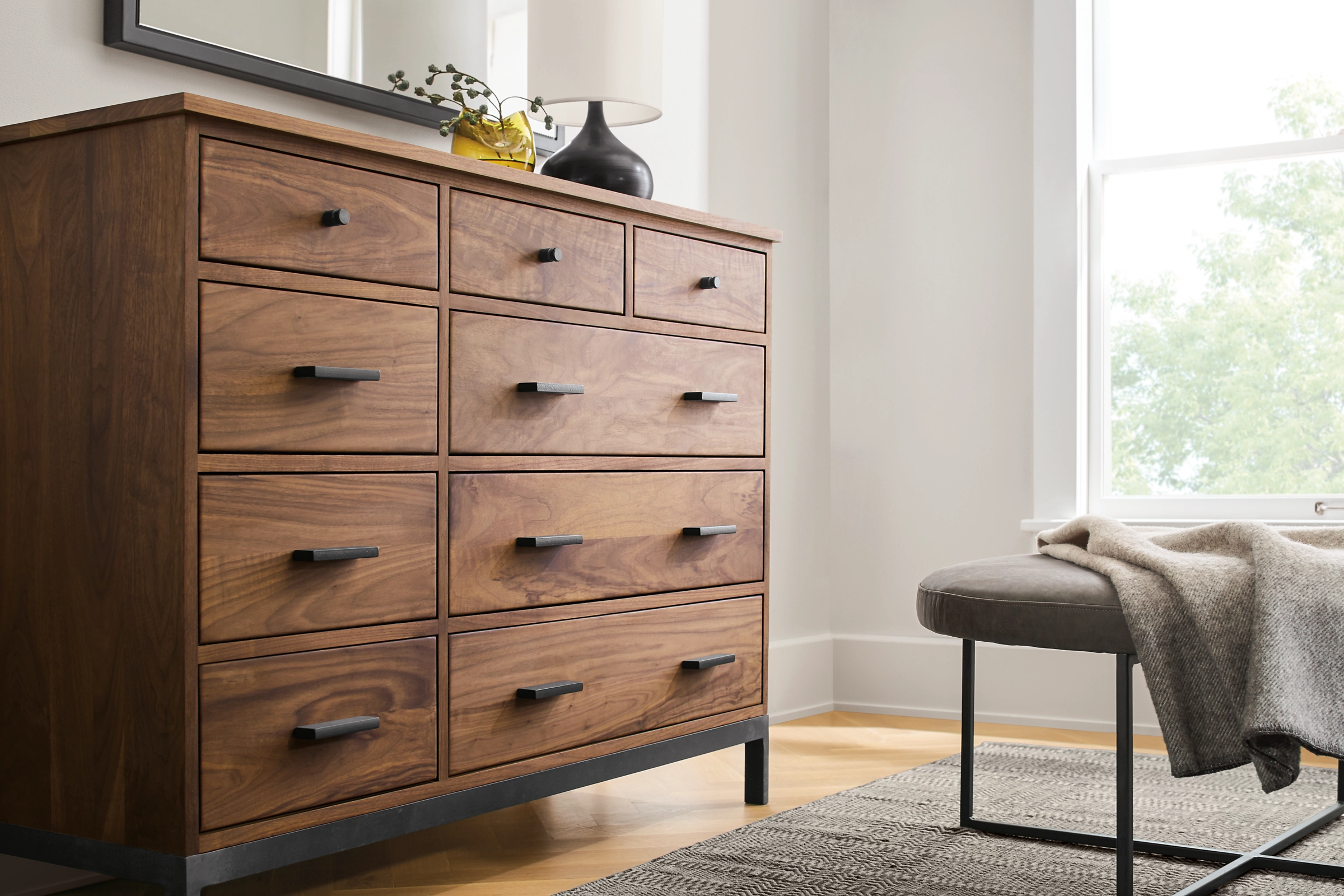 Linear 67w 20d 38h Ten-Drawer Dresser 11 Linear 67w 20d 38h Ten-Drawer Dresser - Image 9