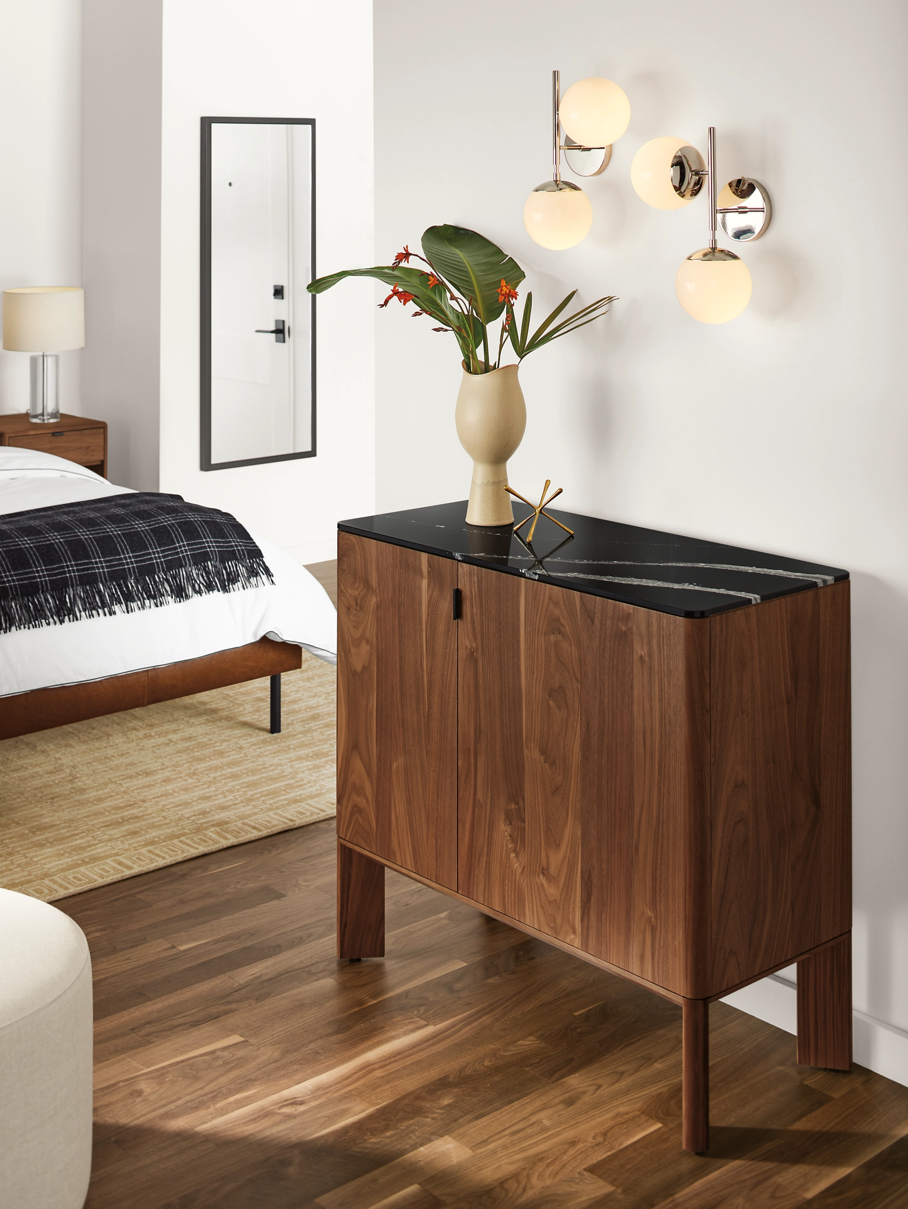 Pearl Left Wall Sconce 8 Pearl Left Wall Sconce - Image 6