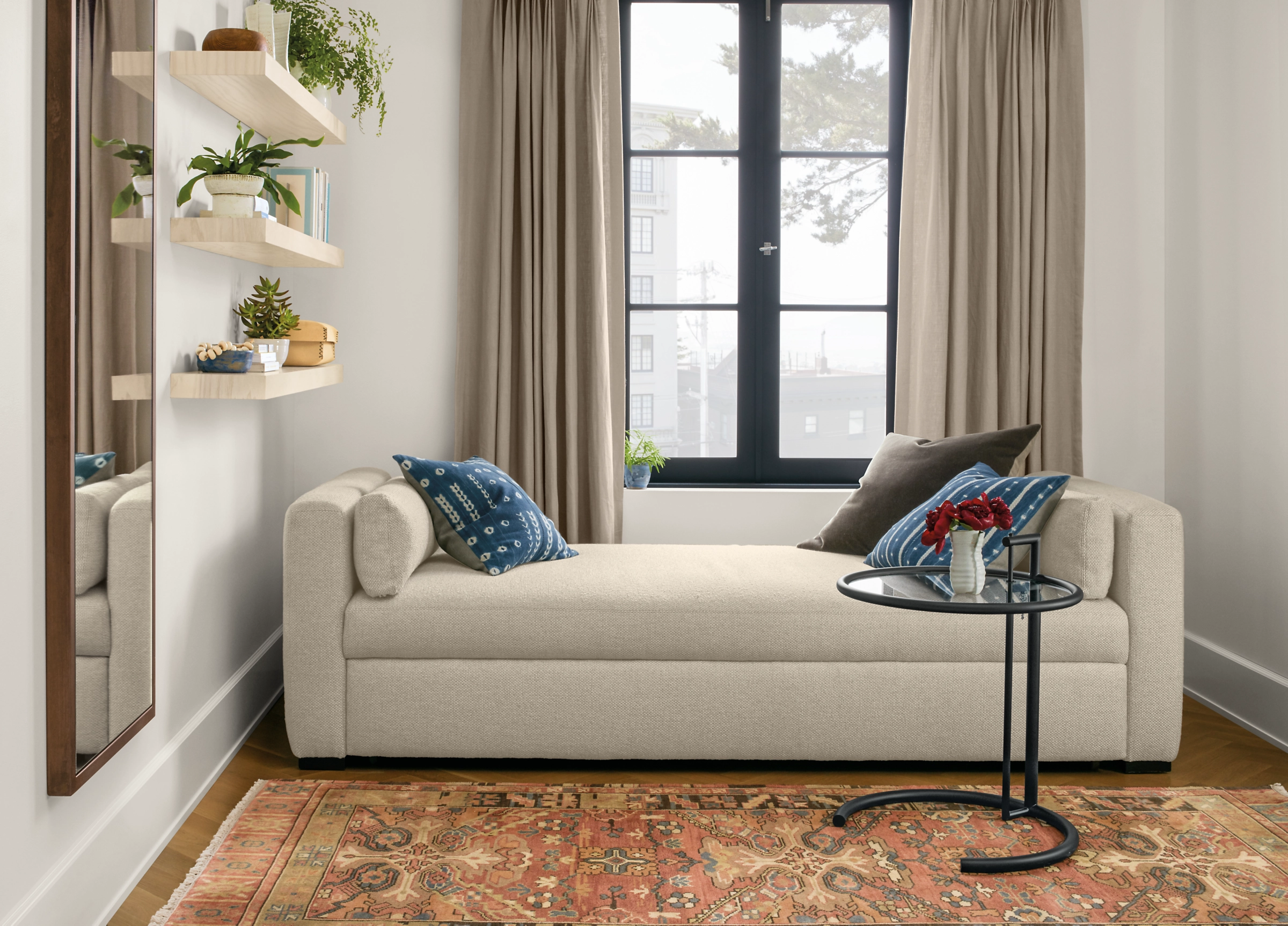 Eileen Gray 20 Diam 25-40h Round End Table 6 Eileen Gray 20 Diam 25-40h Round End Table - Image 4